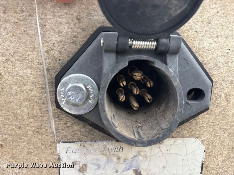 image for item EU0479 2006 Transcraft Eagle IIN W2 flatbed trailer