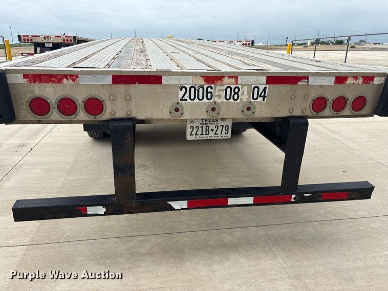 image for item EU0479 2006 Transcraft Eagle IIN W2 flatbed trailer