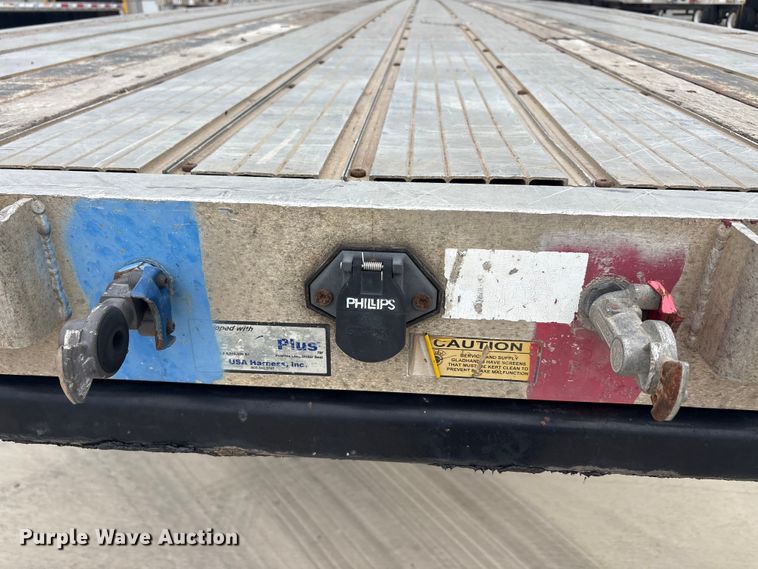 image for item EU0480 2008 Transcraft Eagle II W2 flatbed trailer