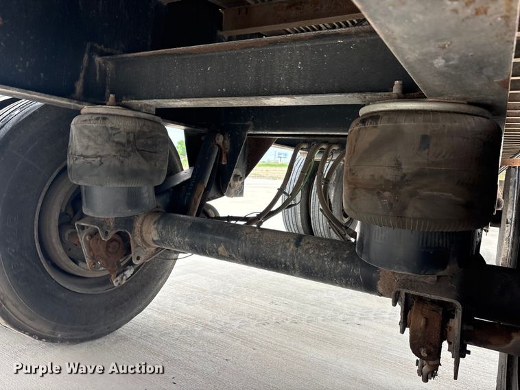 image for item EU0480 2008 Transcraft Eagle II W2 flatbed trailer