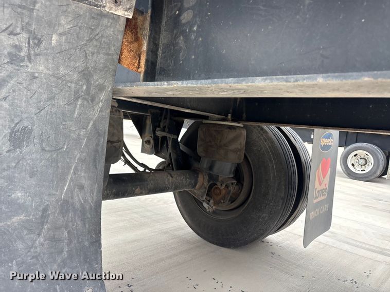 image for item EU0480 2008 Transcraft Eagle II W2 flatbed trailer