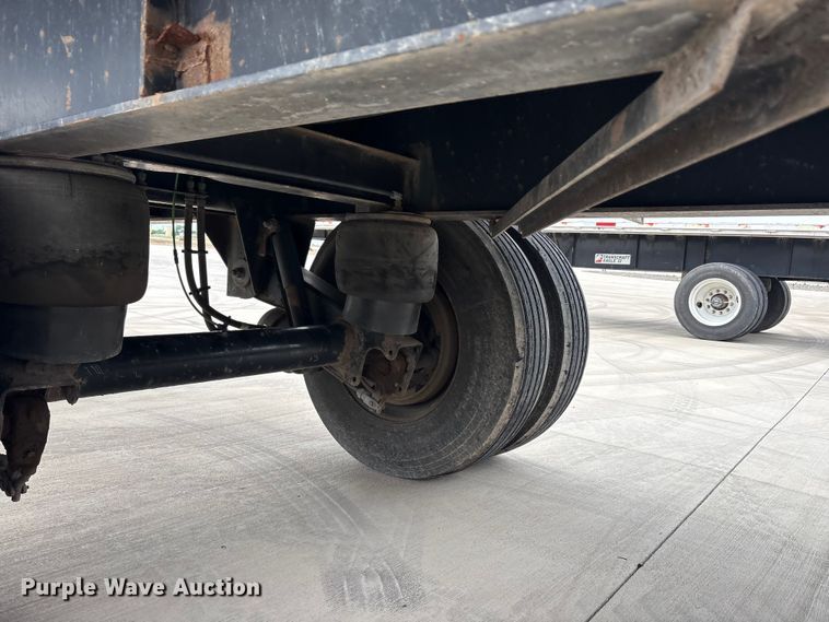 image for item EU0480 2008 Transcraft Eagle II W2 flatbed trailer