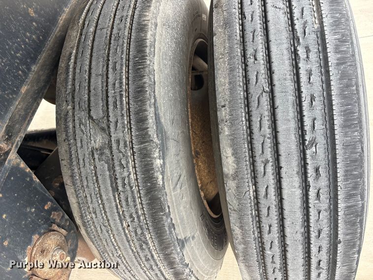 image for item EU0480 2008 Transcraft Eagle II W2 flatbed trailer