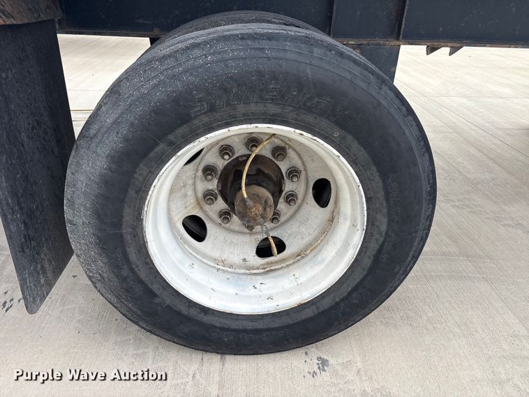 image for item EU0480 2008 Transcraft Eagle II W2 flatbed trailer