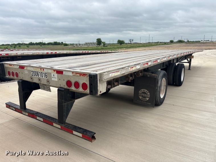 image for item EU0481 2006 Transcraft Eagle IIN W2 flatbed trailer