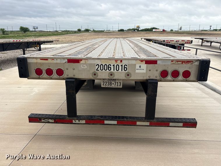 image for item EU0481 2006 Transcraft Eagle IIN W2 flatbed trailer