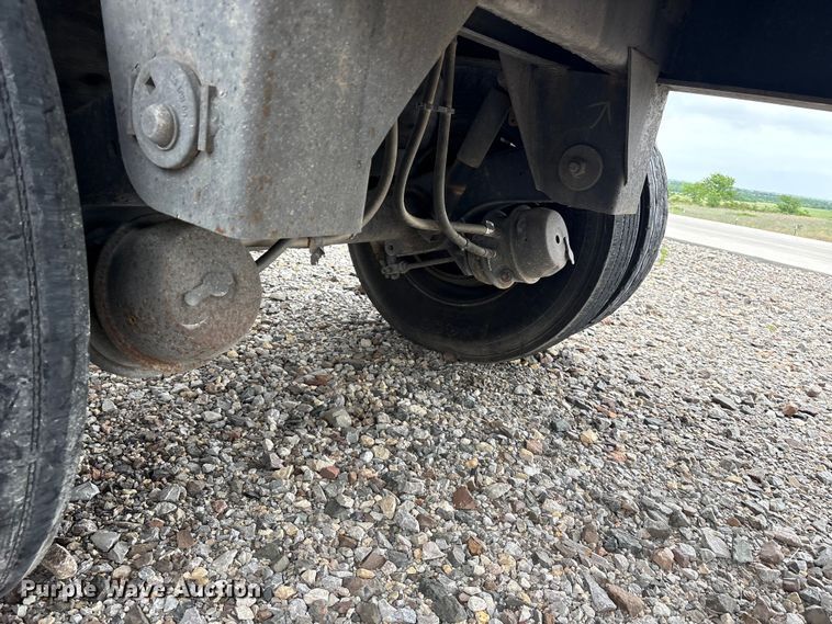 image for item EU0482 2008 Transcraft Eagle II W2 flatbed trailer