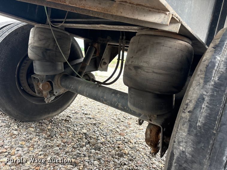 image for item EU0482 2008 Transcraft Eagle II W2 flatbed trailer