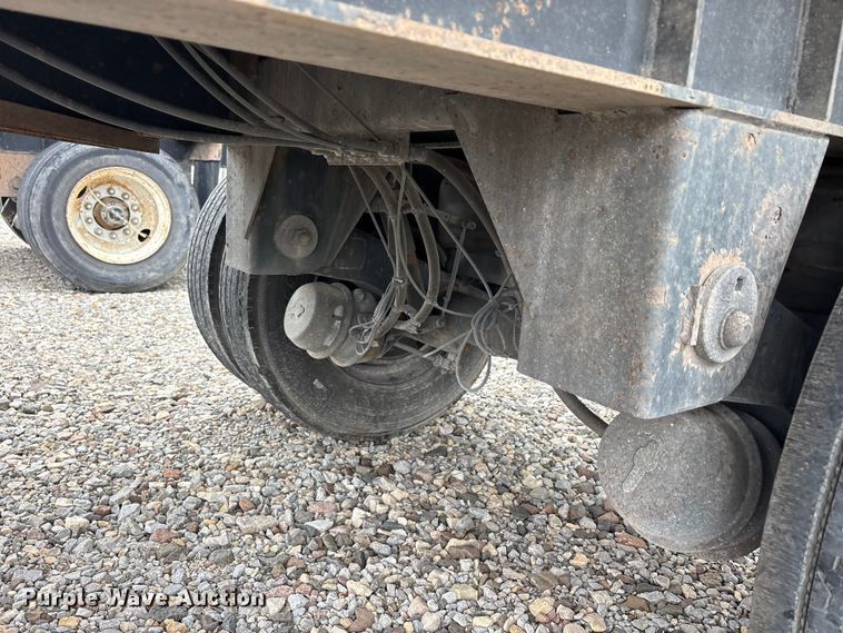 image for item EU0482 2008 Transcraft Eagle II W2 flatbed trailer