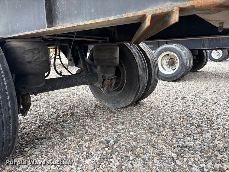 image for item EU0482 2008 Transcraft Eagle II W2 flatbed trailer