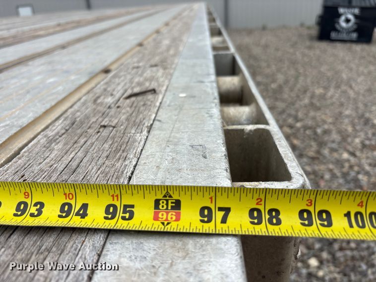 image for item EU0482 2008 Transcraft Eagle II W2 flatbed trailer