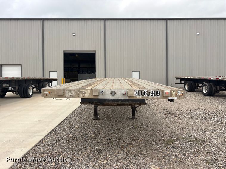 image for item EU0483 2006 Transcraft Eagle IIN W2 flatbed trailer