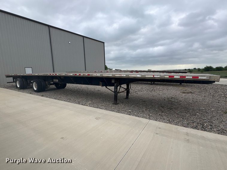 image for item EU0483 2006 Transcraft Eagle IIN W2 flatbed trailer