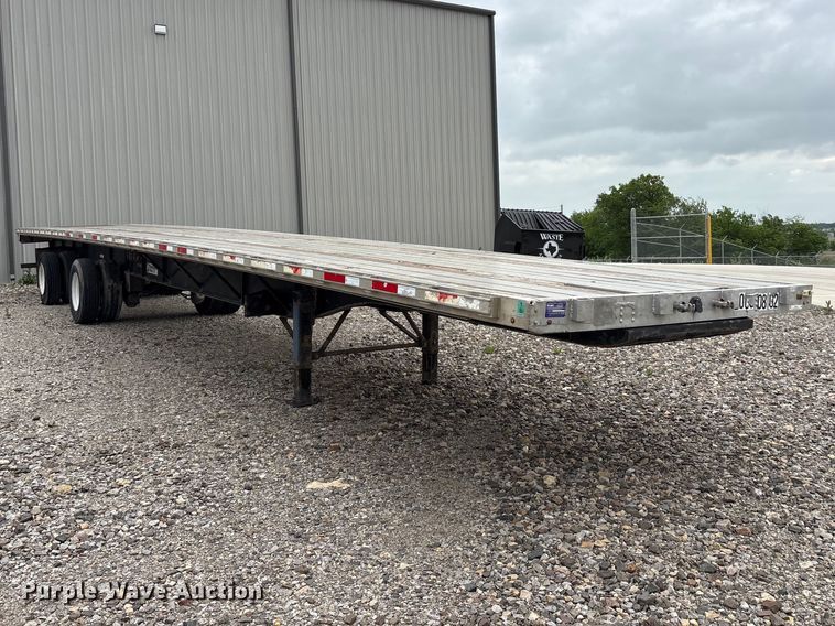 image for item EU0484 2006 Transcraft Eagle IIN W2 flatbed trailer