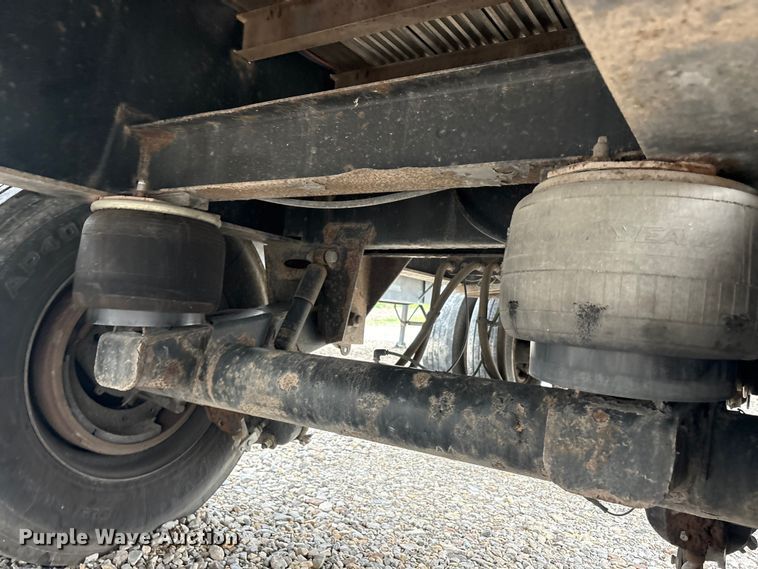 image for item EU0484 2006 Transcraft Eagle IIN W2 flatbed trailer