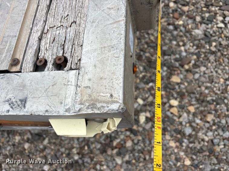 image for item EU0484 2006 Transcraft Eagle IIN W2 flatbed trailer