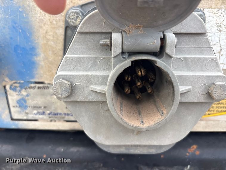 image for item EU0485 2008 Transcraft Eagle II W2 flatbed trailer