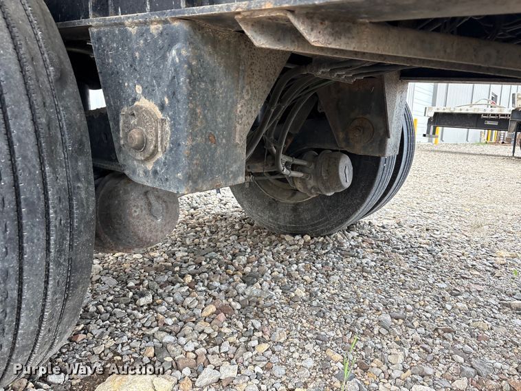 image for item EU0485 2008 Transcraft Eagle II W2 flatbed trailer