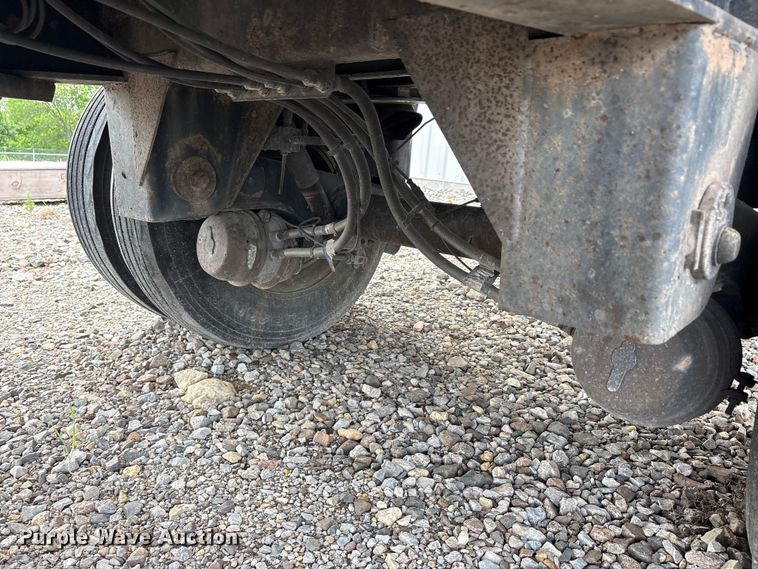 image for item EU0485 2008 Transcraft Eagle II W2 flatbed trailer