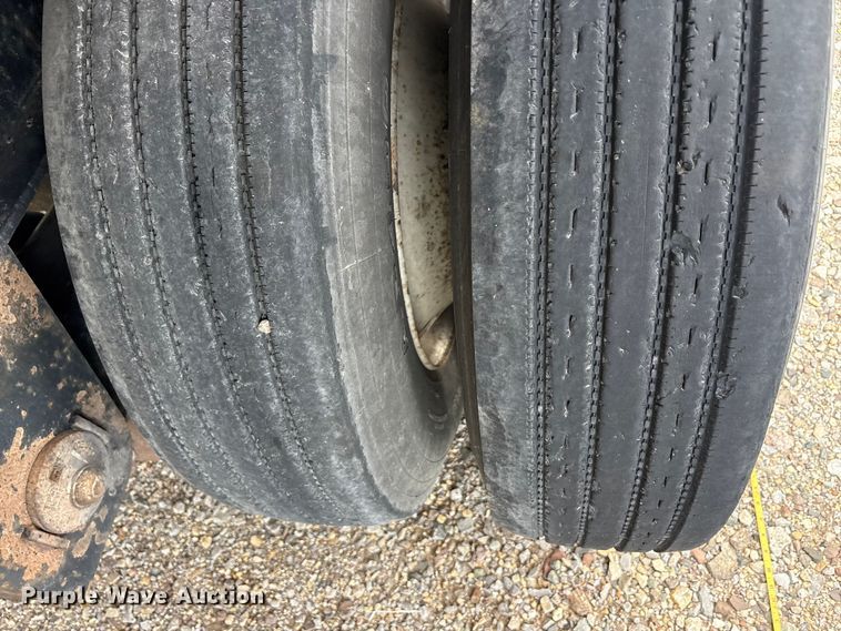 image for item EU0485 2008 Transcraft Eagle II W2 flatbed trailer