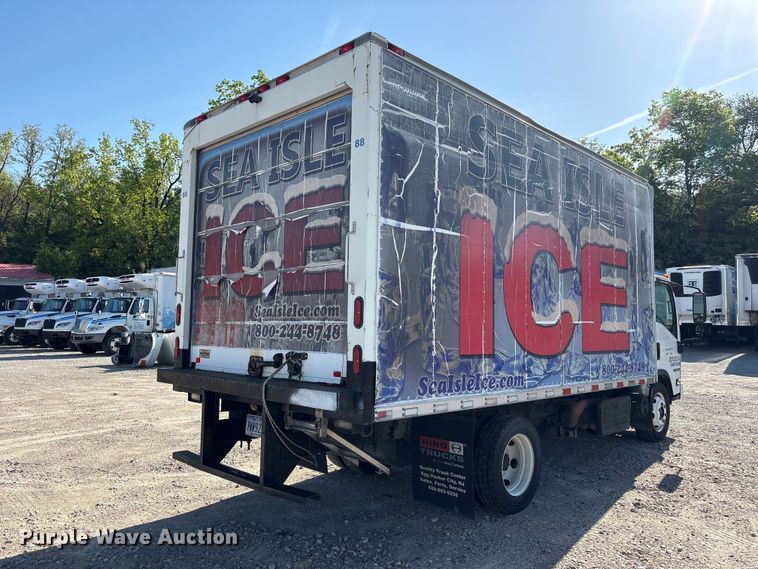 image for item EU0547 2012 Isuzu NRR refrigerated truck
