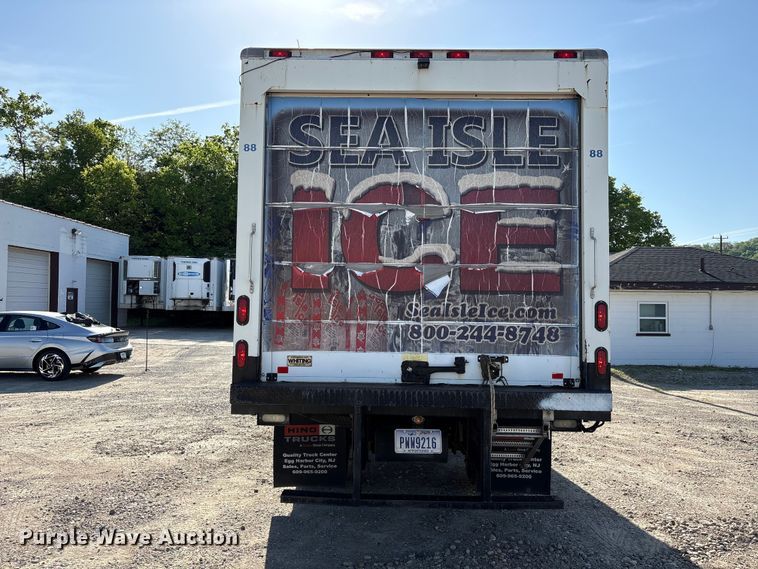 image for item EU0547 2012 Isuzu NRR refrigerated truck