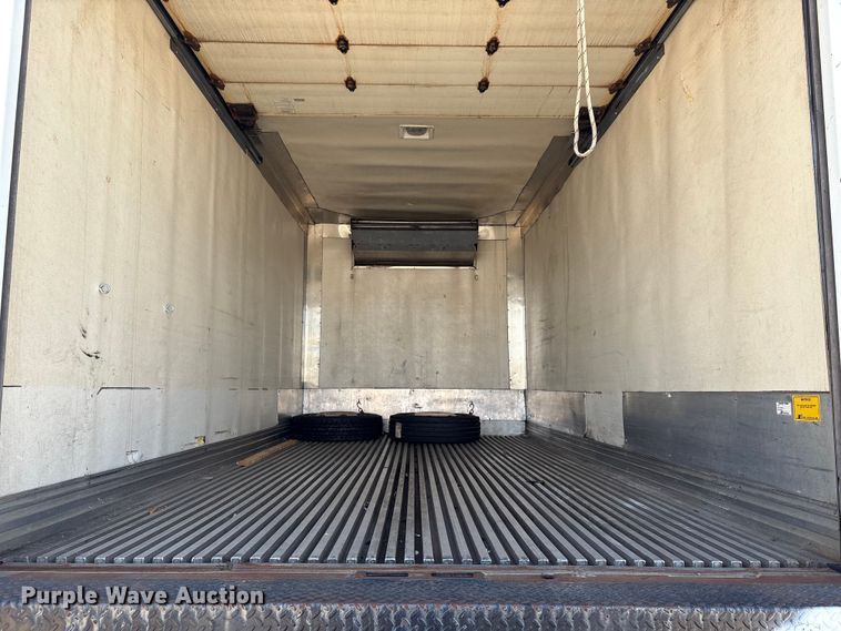 image for item EU0547 2012 Isuzu NRR refrigerated truck