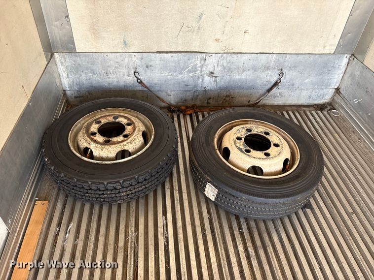 image for item EU0547 2012 Isuzu NRR refrigerated truck