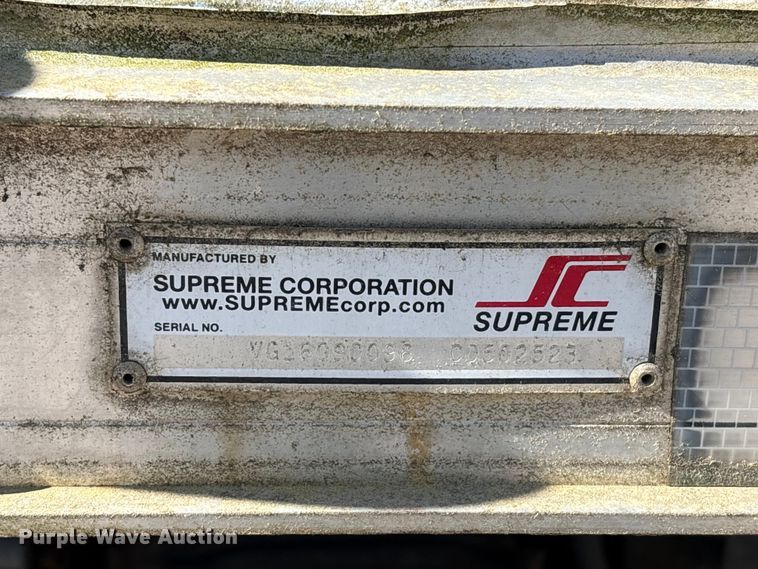 image for item EU0547 2012 Isuzu NRR refrigerated truck