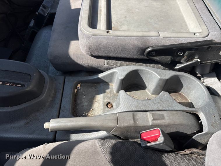 image for item EU0547 2012 Isuzu NRR refrigerated truck