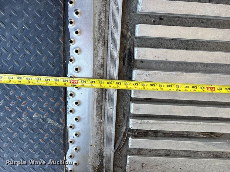 image for item EU0548 2017 Hino 195 refrigerated truck