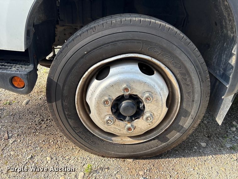 image for item EU0548 2017 Hino 195 refrigerated truck