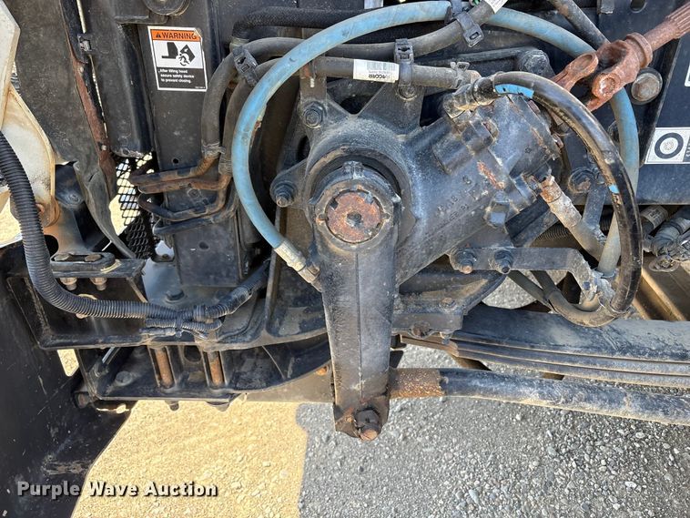 image for item EU8634 2019 Kenworth T400 hydrovac truck