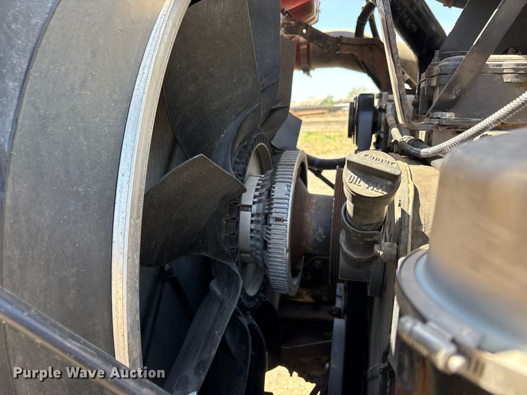 image for item EU8634 2019 Kenworth T400 hydrovac truck