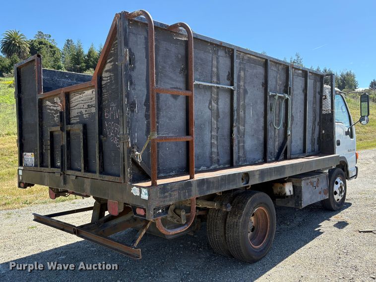 image for item EU8636 2000 Isuzu NPR dump truck