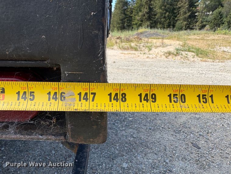 image for item EU8636 2000 Isuzu NPR dump truck