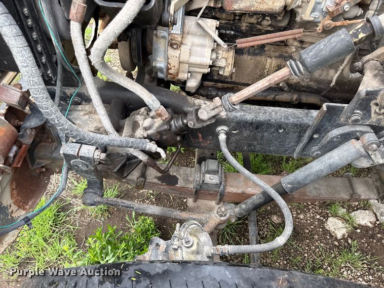 image for item EV7714 1982 Ford F8000 semi truck