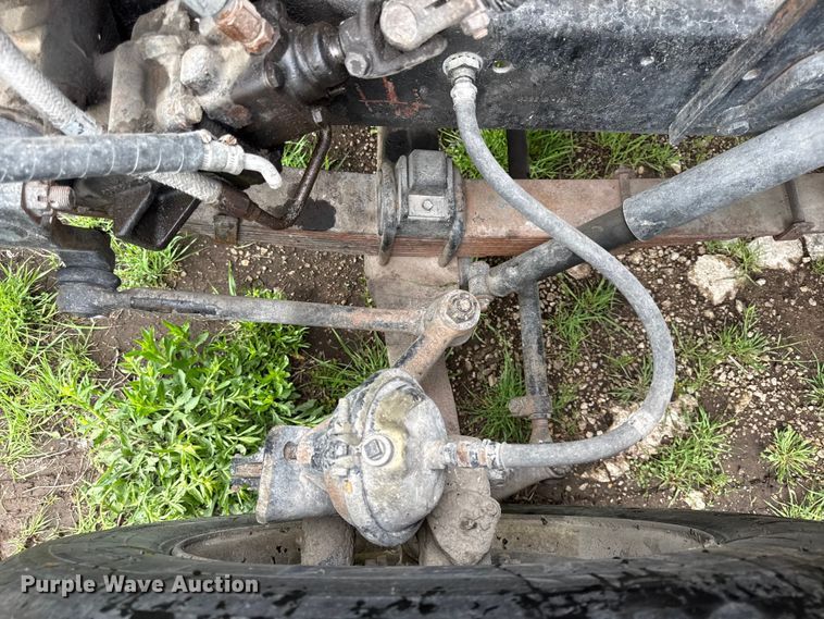 image for item EV7714 1982 Ford F8000 semi truck