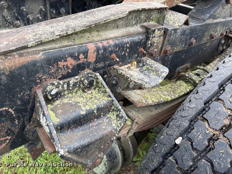 image for item EV7714 1982 Ford F8000 semi truck