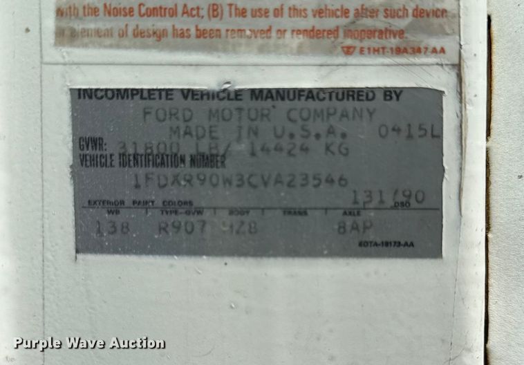 image for item EV7714 1982 Ford F8000 semi truck