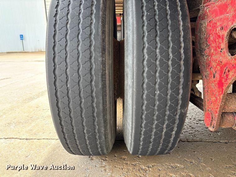 image for item FB3351 1989 Fruehauf FB91.5-F2-48LP dry van trailer