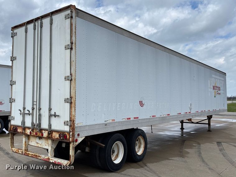 image for item FB3352 1999 Lufkin TFV-IPST dry van trailer
