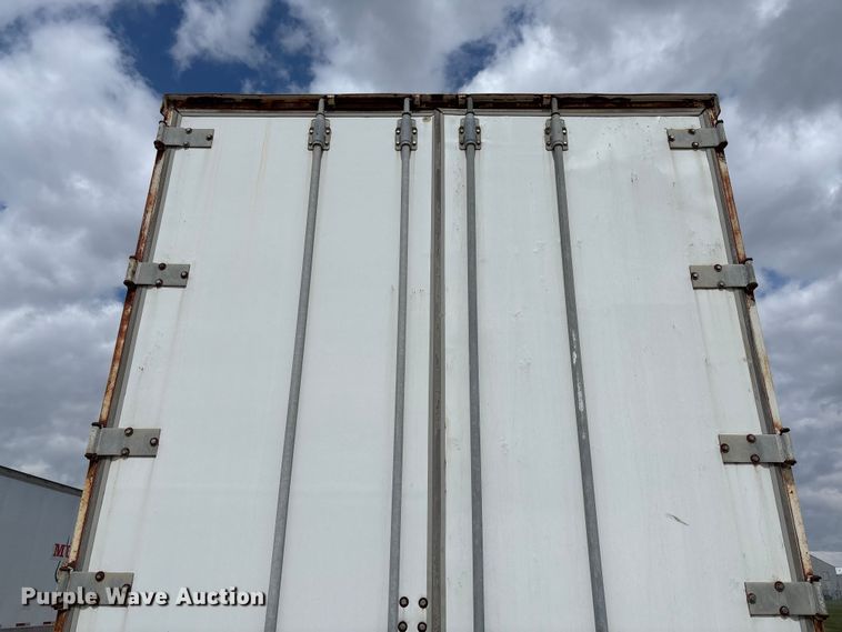image for item FB3352 1999 Lufkin TFV-IPST dry van trailer