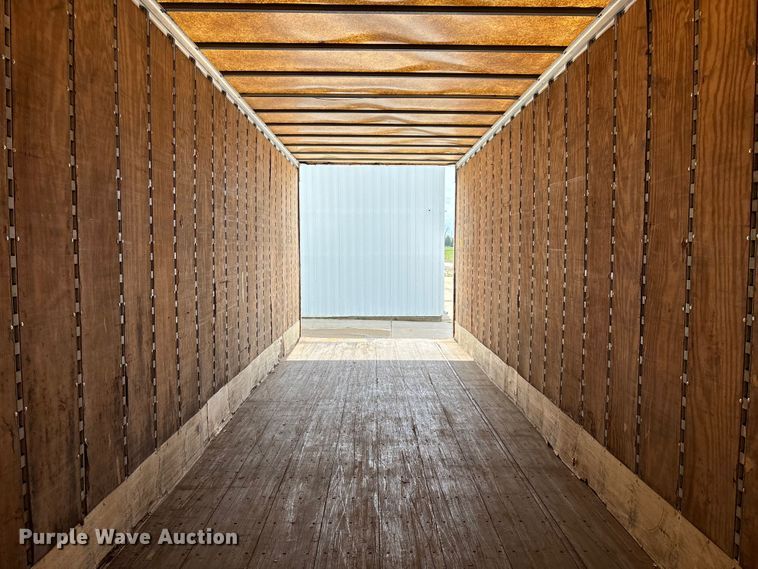 image for item FB3352 1999 Lufkin TFV-IPST dry van trailer