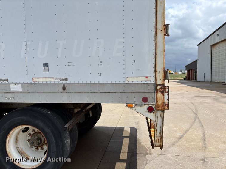 image for item FB3352 1999 Lufkin TFV-IPST dry van trailer