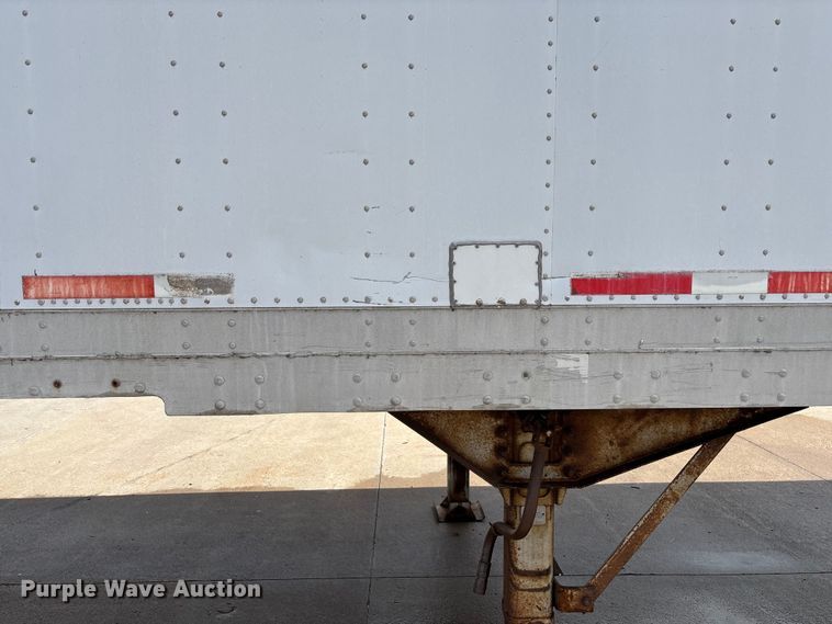 image for item FB3352 1999 Lufkin TFV-IPST dry van trailer