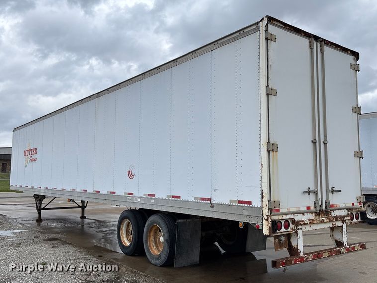 image for item FB3353 2001 Stoughton dry van trailer