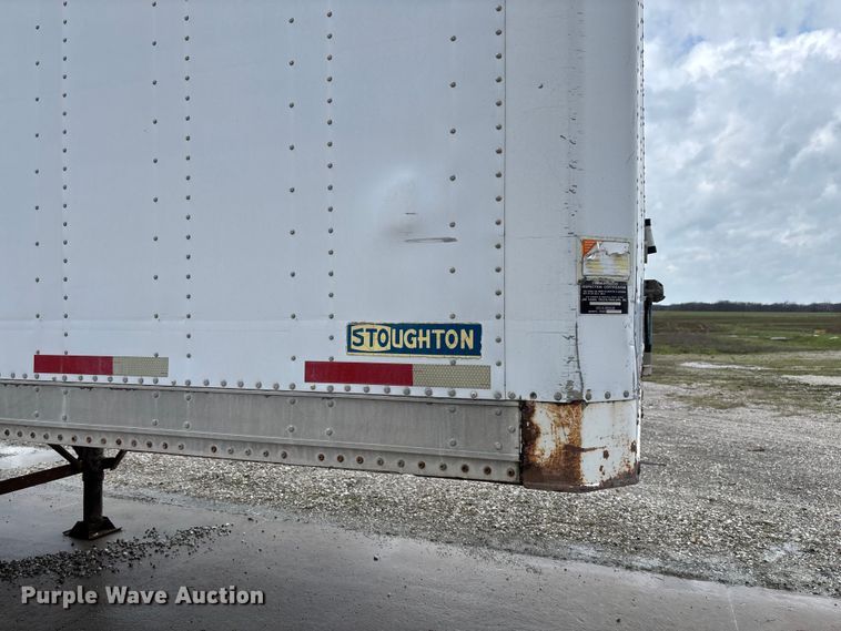 image for item FB3353 2001 Stoughton dry van trailer