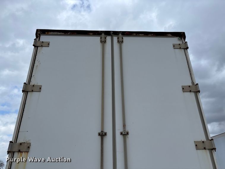 image for item FB3353 2001 Stoughton dry van trailer
