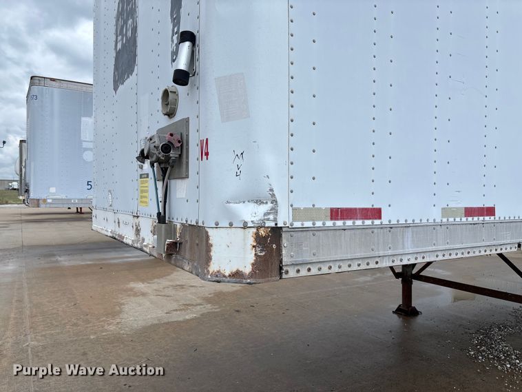 image for item FB3353 2001 Stoughton dry van trailer
